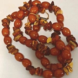 RARE Antique Bakelite And Raw Amber Beads Necklace